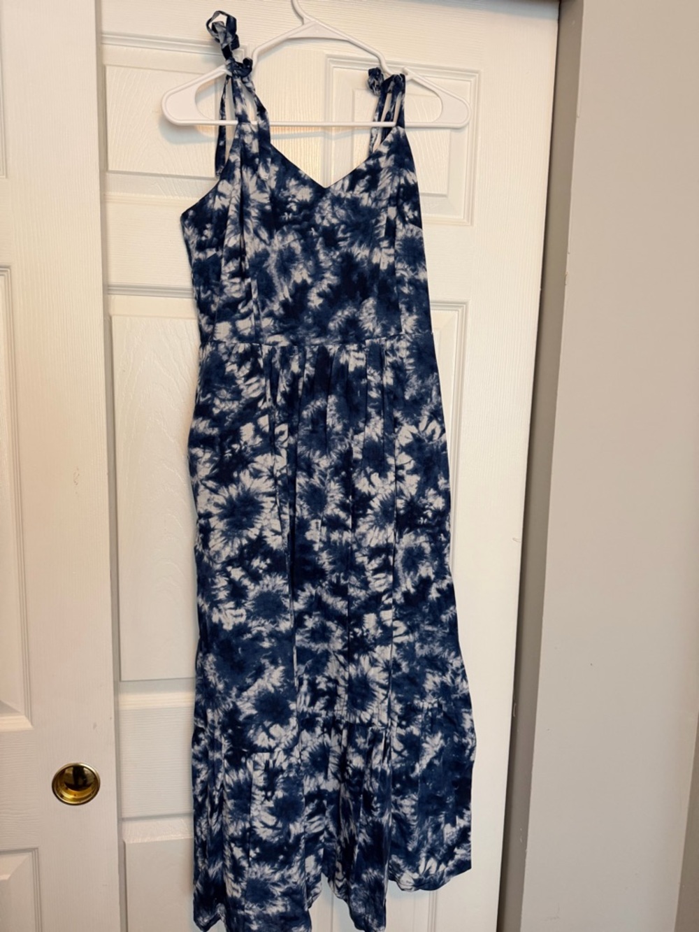 GAP Navy and White Tie-Dye Maxi Dress